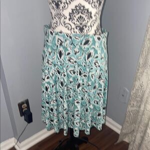 Loft NWT Elegant Turquoise Patterned Skirt